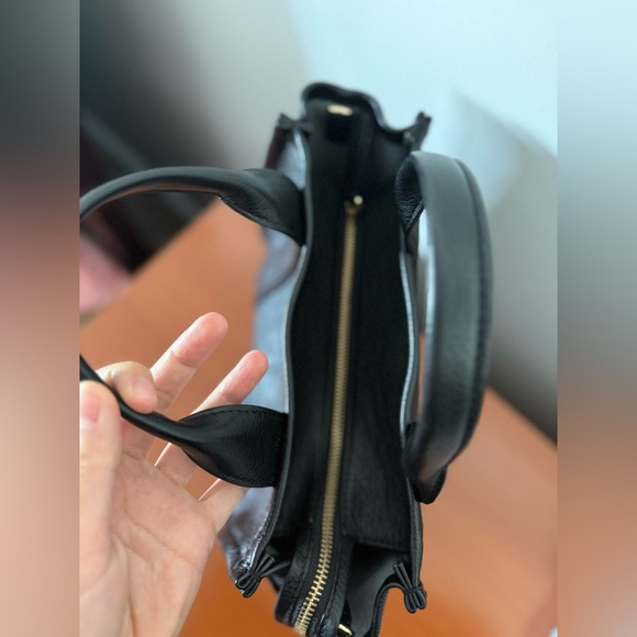 Marc Jacobs Black Leather Tote - Picture 6 of 11